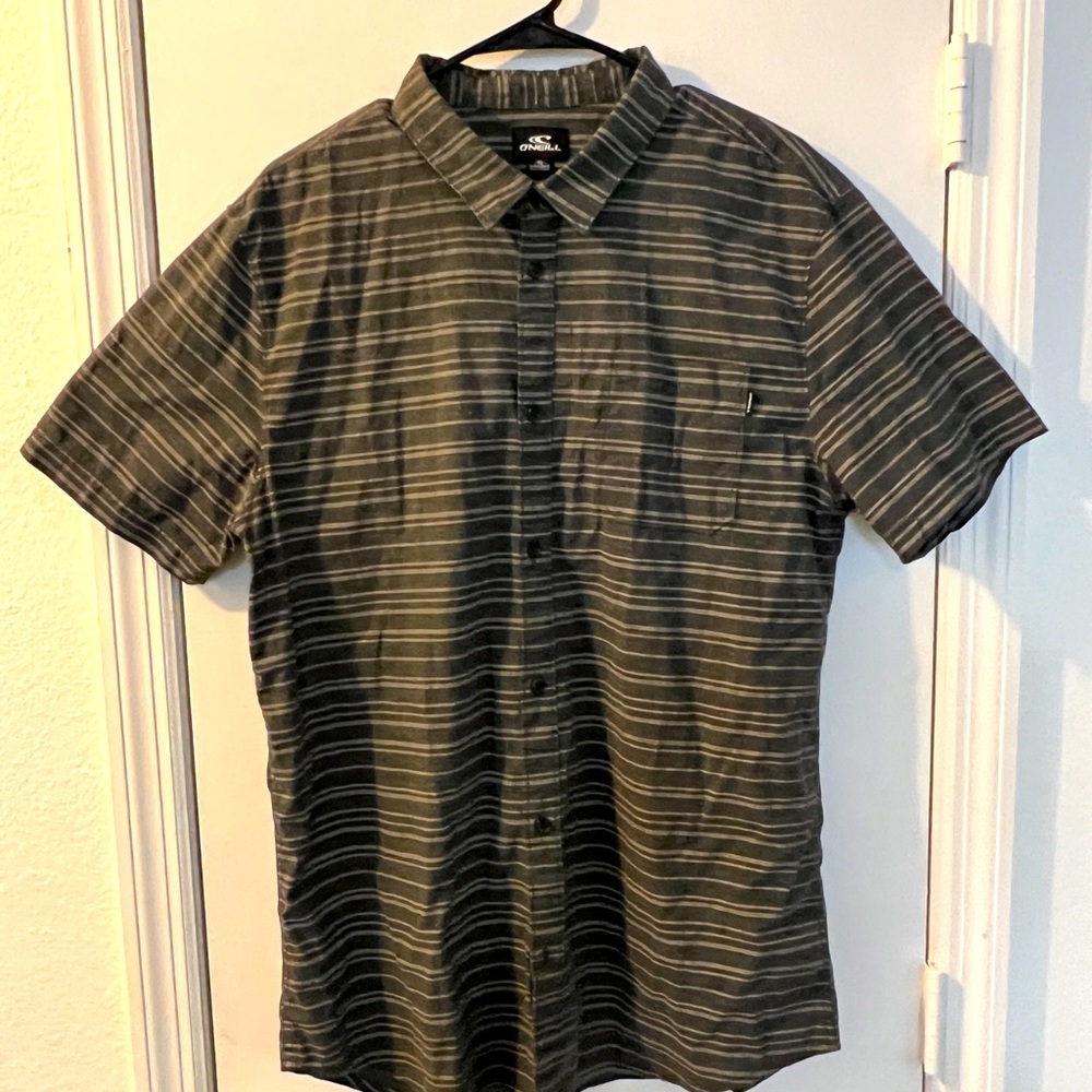 O’Neil men’s button up shirt